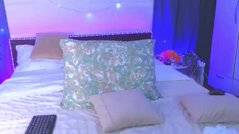 Snapshot of star_madison chatting on 03.08.26 Madison online show from 03.08.26