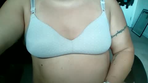 starella___saxxxton online show from 10.18.25