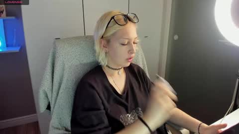 Kate online show from 05.15.26