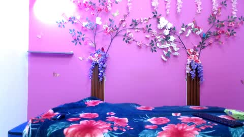 alejandra online show from 04.06.26