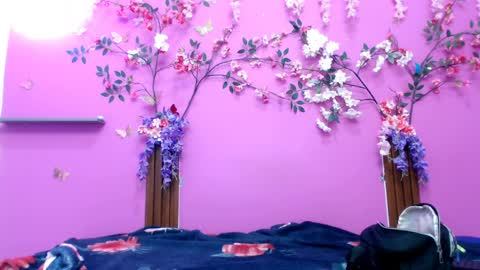 alejandra online show from 04.11.26