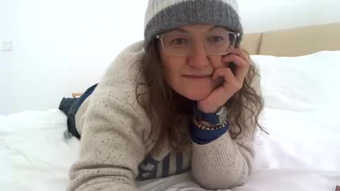 starlagurl online show from 02.05.25