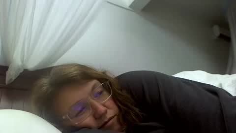 starlagurl online show from 03.10.25