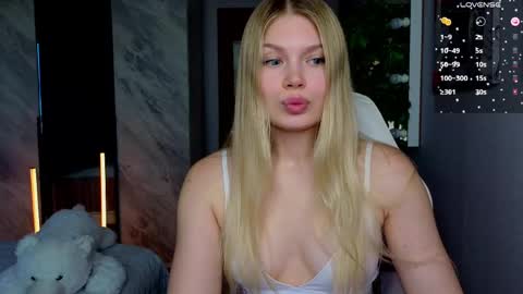 Caroline online show from 05.27.26