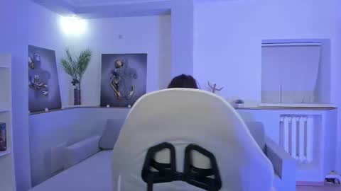 Madison online show from 02.04.26