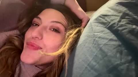 Starving4cock online show from 12.20.25