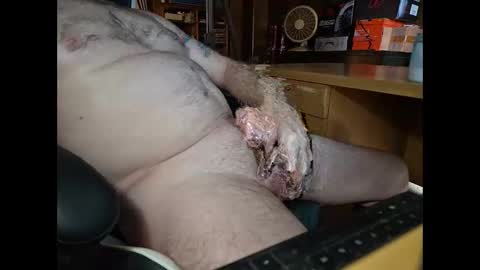 Snapshot of starwatcher14 chatting on 11.18.25 starwatcher14 online show from 11.18.25