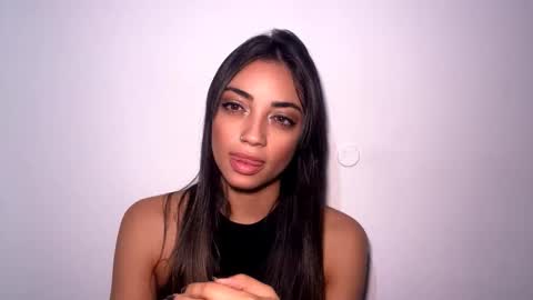 Mia online show from 03.26.26