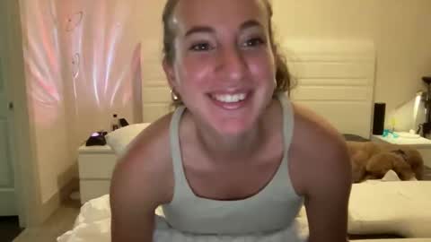 Stassiethatsororitygirl online show from 12.13.24