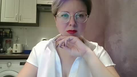 Snapshot of stasya_07 chatting on 01.08.25 Stasya online show from 01.08.25