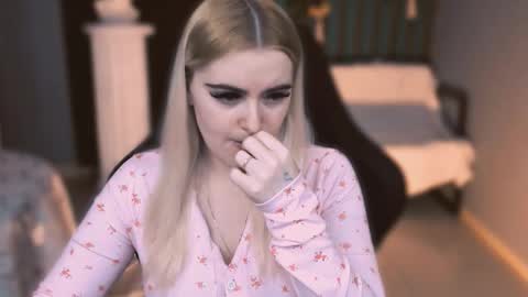 stef_nicks online show from 03.02.26