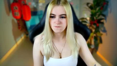 stef_nicks online show from 06.20.26
