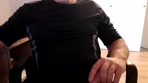 Snapshot of stefan2580 chatting on 09.25.25 Stefan online show from 09.25.25