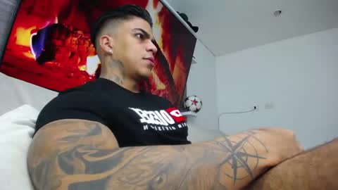 Snapshot of stefan_macallan chatting on 10.31.25 Macallan online show from 10.31.25