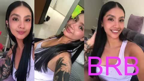 Im MiaIts my first day here  online show from 04.12.26