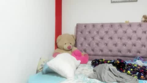 Snapshot of stefany_andruw chatting on 10.04.25 stefany_andruw online show from 10.04.25