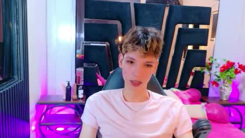 stefany piink online show from 03.21.26