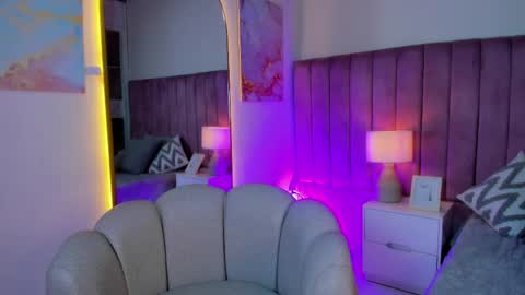 STEFANY online show from 04.09.26