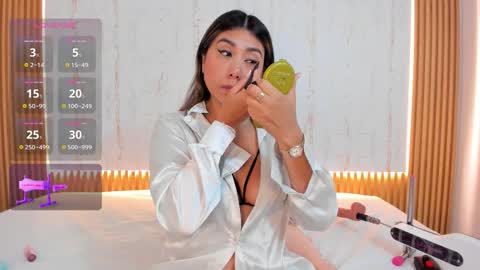 stefanyhorny69 online show from 10.22.25