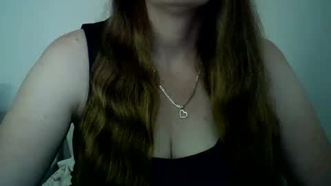 Snapshot of stefffa8009 chatting on 05.18.26 stefffa8009 online show from 05.18.26
