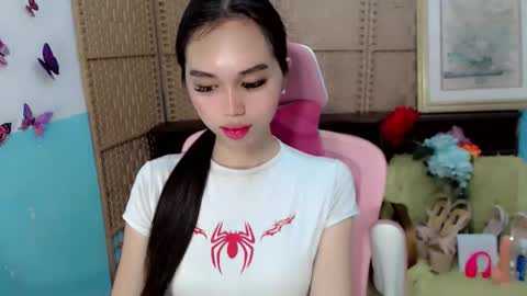 Snapshot of steffybabe chatting on 10.01.25 steffybabe online show from 10.01.25