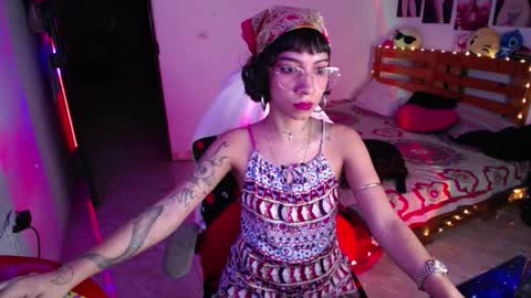 Snapshot of stefh420 chatting on 11.01.25   online show from 11.01.25