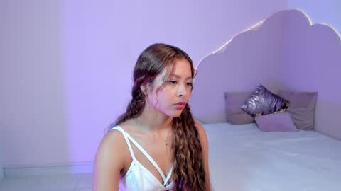 stefie online show from 12.20.24