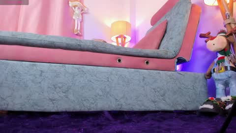 StefBri online show from 12.18.24