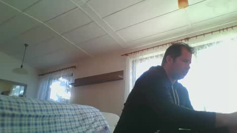 Snapshot of steki038434 chatting on 01.01.25 steki038434 online show from 01.01.25