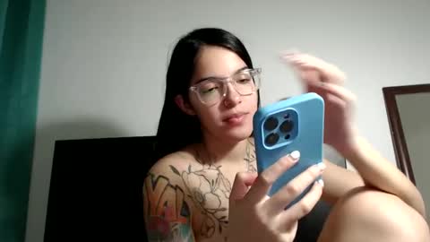 Stella online show from 01.16.25