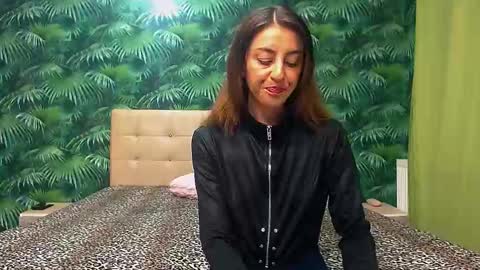 Stella John online show from 12.02.24