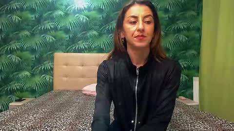 Stella John online show from 12.02.24