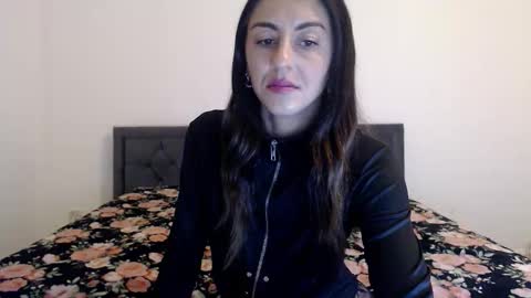 Stella John online show from 09.16.25