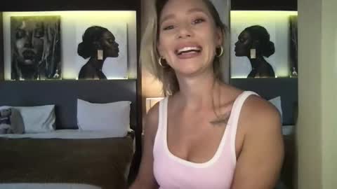 Stella online show from 11.28.25