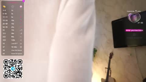 Stella online show from 10.17.25