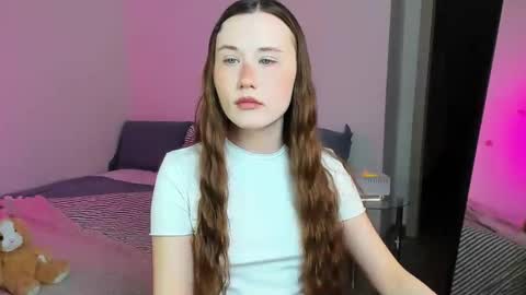 stella_sunny online show from 10.21.25