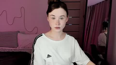 stella_sunny online show from 01.11.26