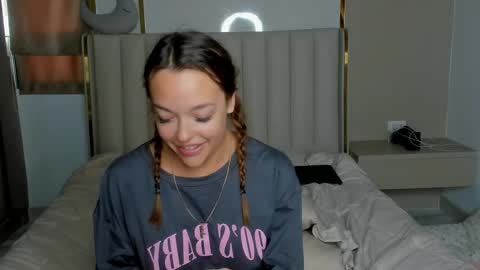 stella online show from 04.09.26