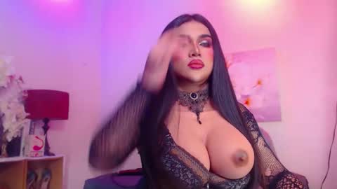 Snapshot of stellagrayts chatting on 05.27.26 CALL ME STELLA online show from 05.27.26