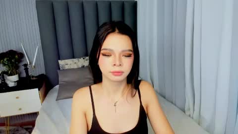 stellahartes online show from 07.10.26