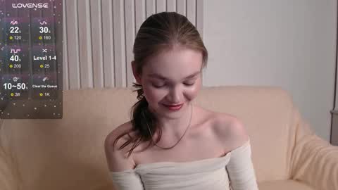 Snapshot of stellapayne chatting on 11.23.25 stellapayne online show from 11.23.25