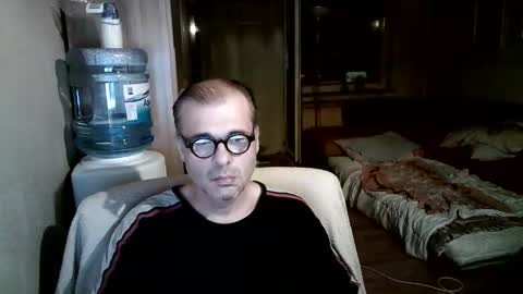 Snapshot of stellar_mesh3d chatting on 09.09.25 Mesh3D online show from 09.09.25