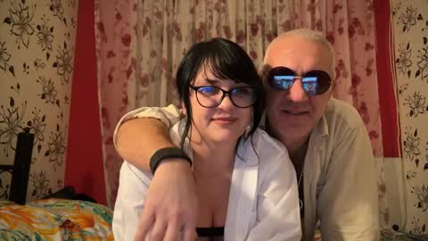 Snapshot of stellarteam chatting on 12.19.24 StellarTeam online show from 12.19.24