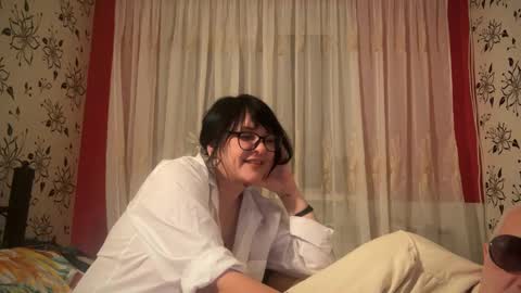 Snapshot of stellarteam chatting on 01.30.25 StellarTeam online show from 01.30.25