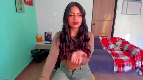 Snapshot of stellartois_ chatting on 01.11.25 sara instagram sariishalove online show from 01.11.25