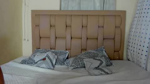 Stepcouple   online show from 02.22.26