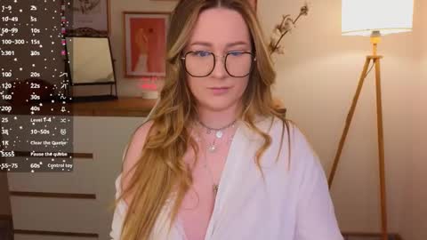 Snapshot of steph_sweet chatting on 03.02.25 Emma online show from 03.02.25