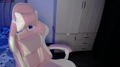 Emma online show from 12.28.24