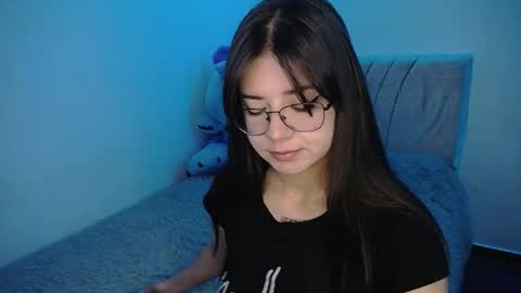 Emma online show from 02.25.25