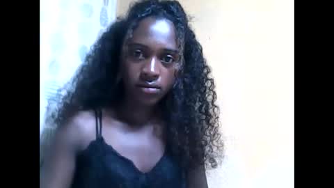 Snapshot of stephania12112343 chatting on 05.27.26 stephania12112343 online show from 05.27.26